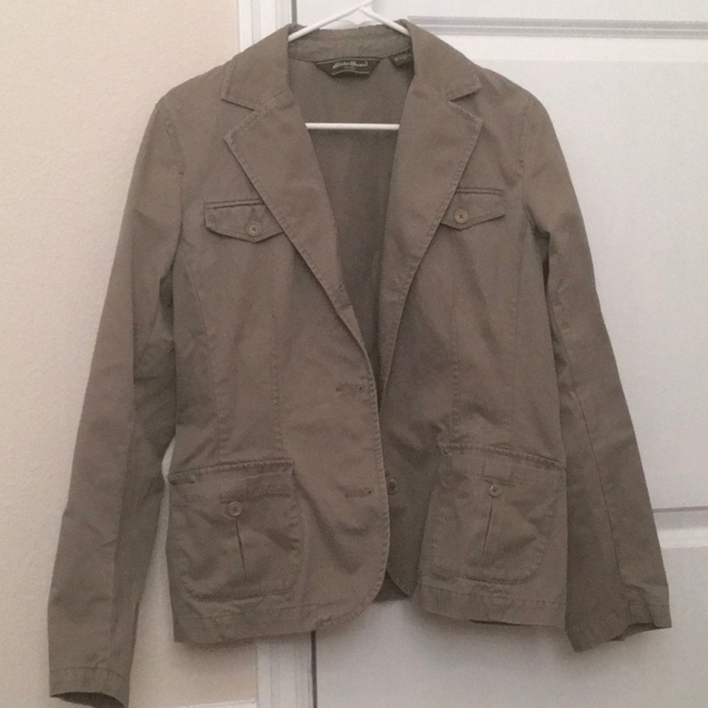 Eddie Bauer lightweight coat